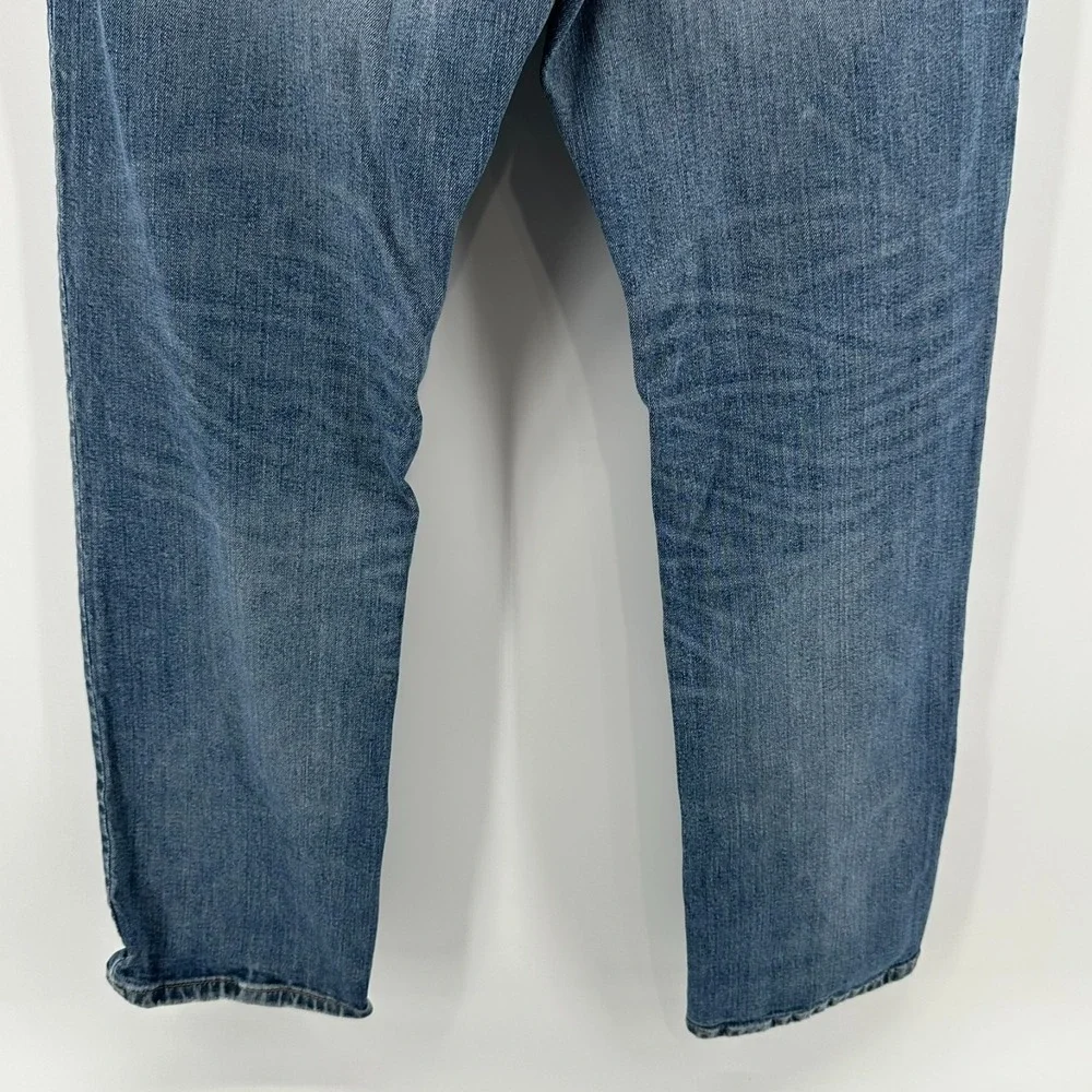 Levi's Slim Tapered Fit Mens 34x30 Jeans Blue Denim Stretch 5 Pockets Mid Rise
